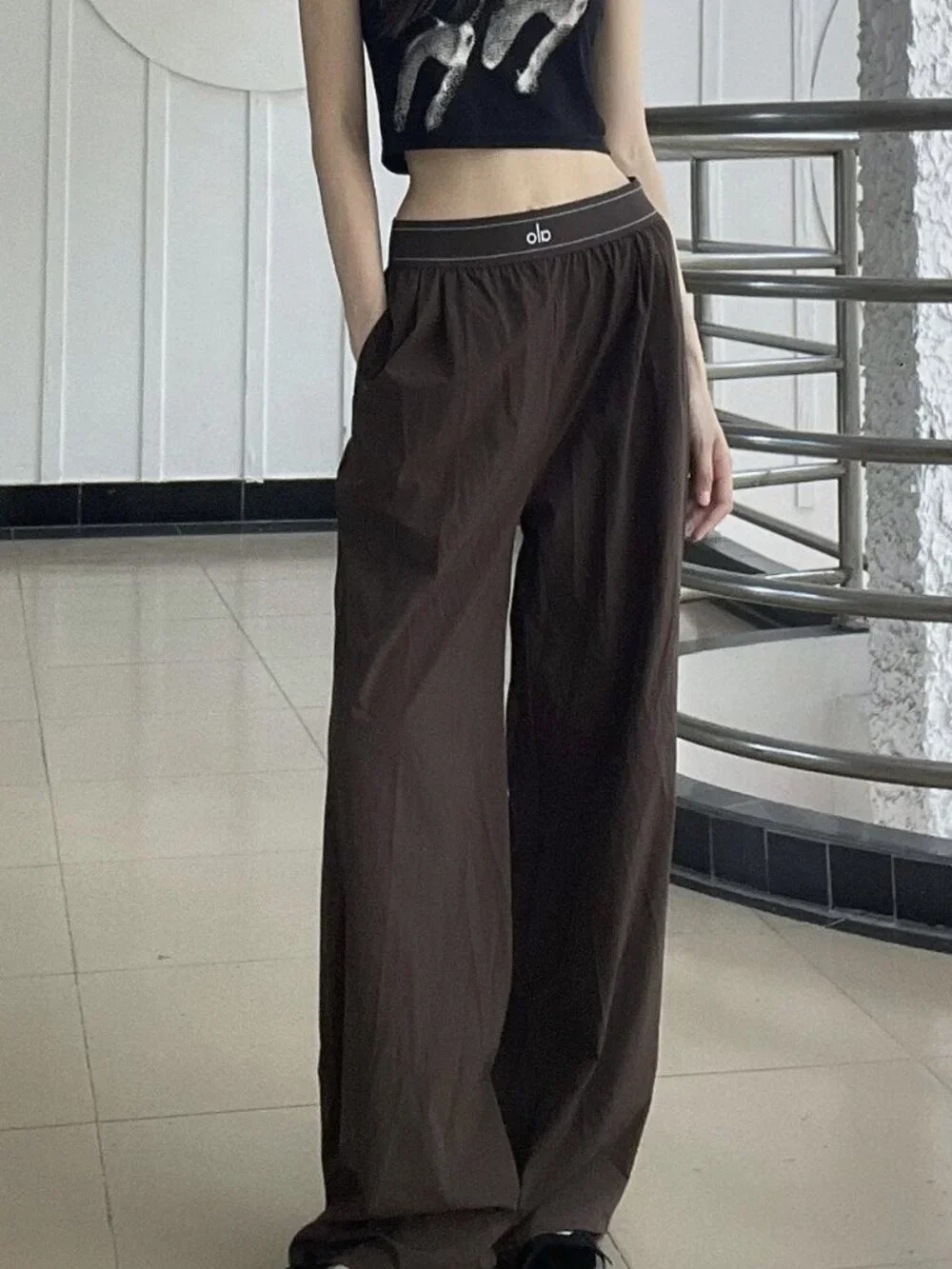 Alo Yoga Espresso/Brown Suit Up Trouser🍩Regular 30-inch length🥳